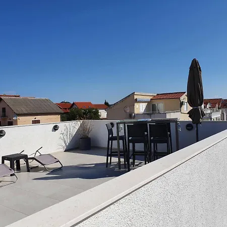 Apartment Emma Vodice