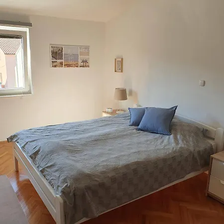 Apartment Emma Vodice