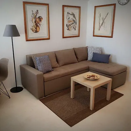 Apartment Emma *